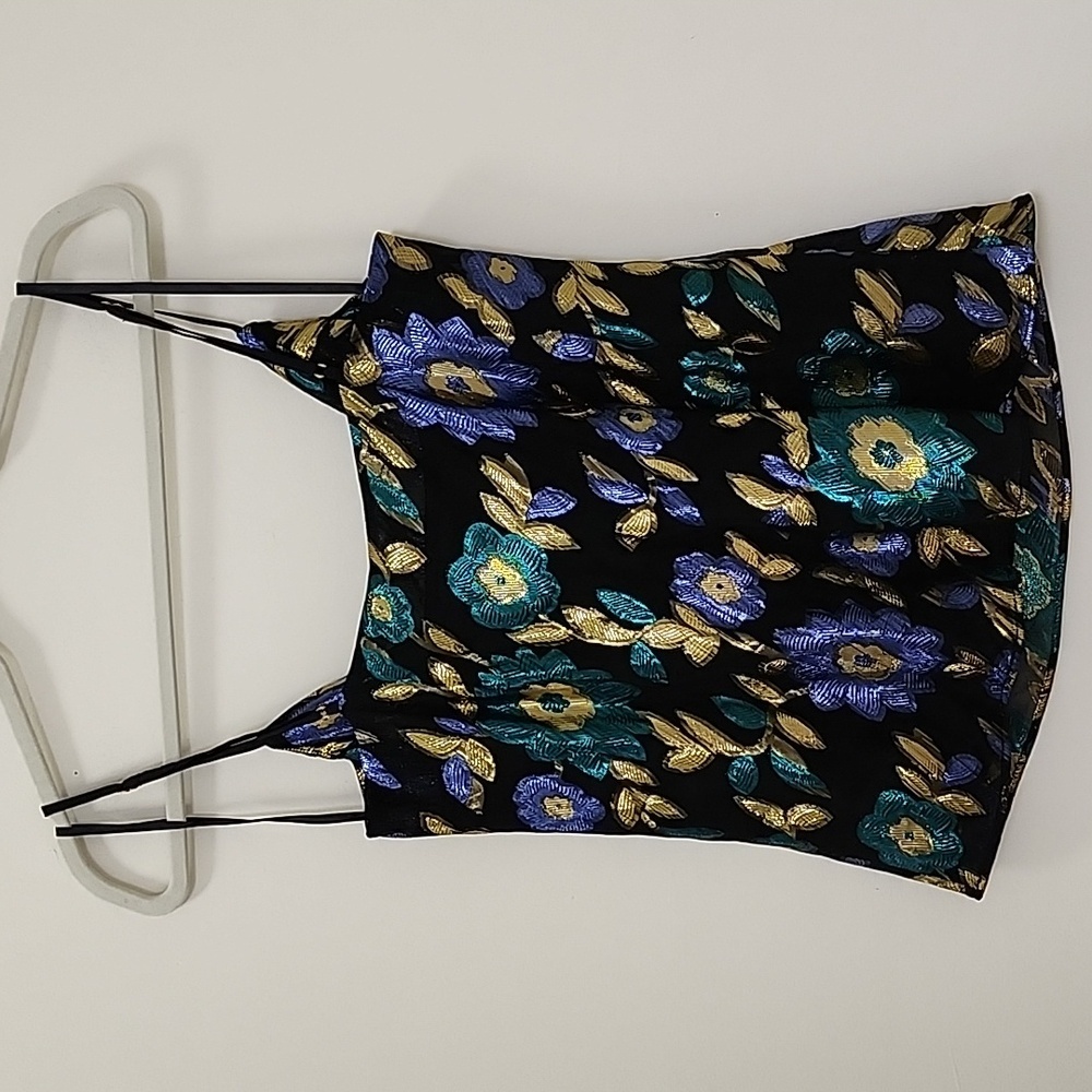 NWT Lovers and Friends Baby Doll Metallic Floral Rhode Cami Tank Top Size Medium - Picture 10 of 16